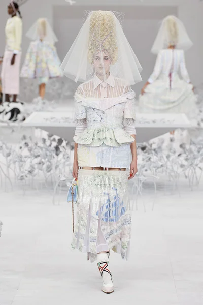 Look 26